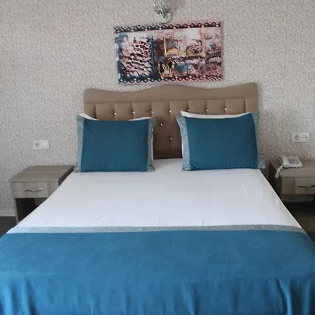 Hotel Angrand 4*