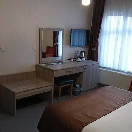 Angrand 4*